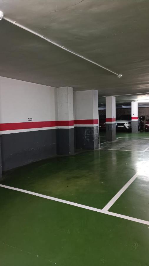 Lc Gavin - Parking Gratis Lägenhet Zaragoza Exteriör bild
