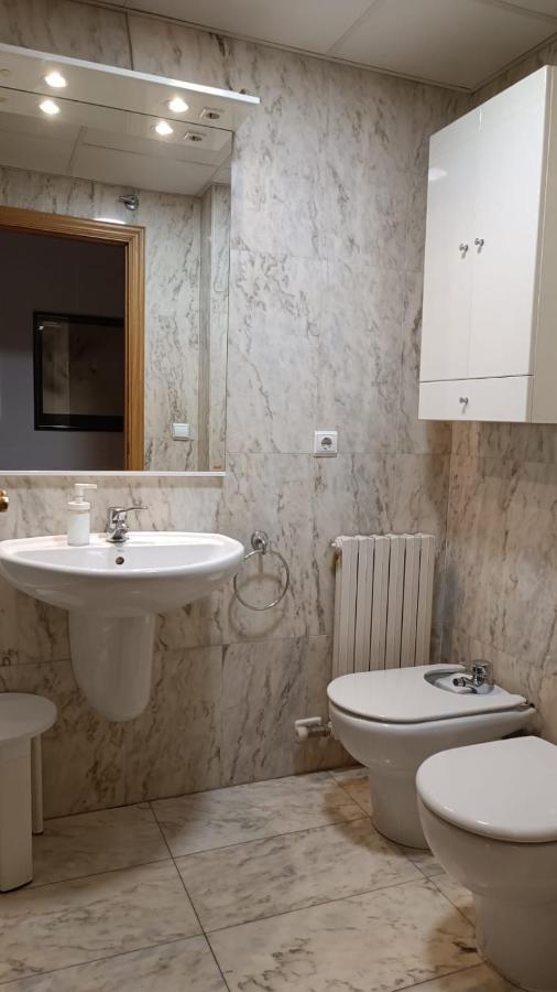 Lc Gavin - Parking Gratis Lägenhet Zaragoza Exteriör bild
